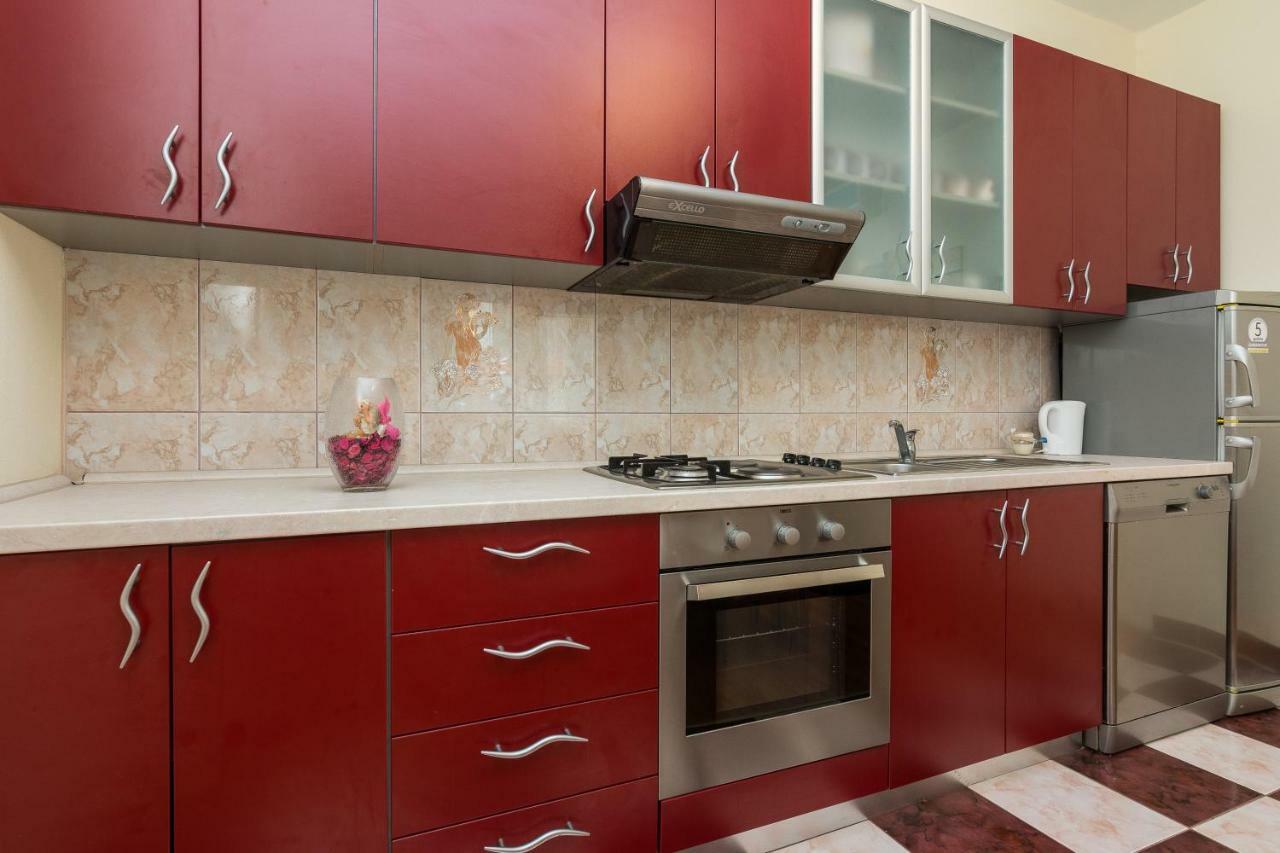 Apartman Mladenka Sukosan Exterior photo